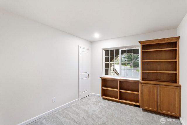 1932 S 370th Court, Federal Way, WA 98003