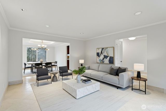 1932 S 370th Court, Federal Way, WA 98003