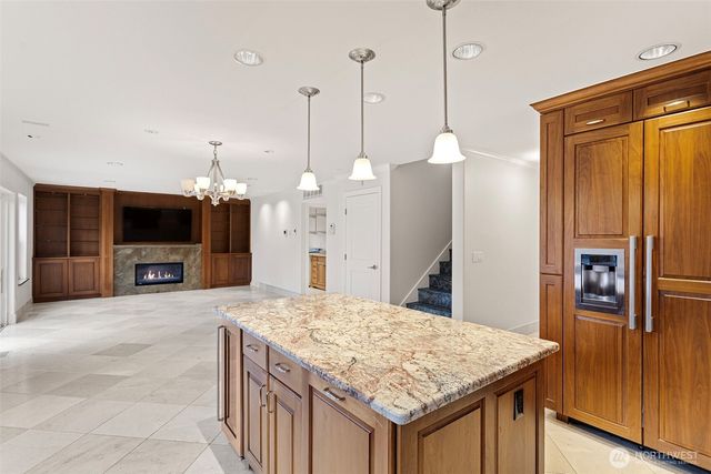 1932 S 370th Court, Federal Way, WA 98003