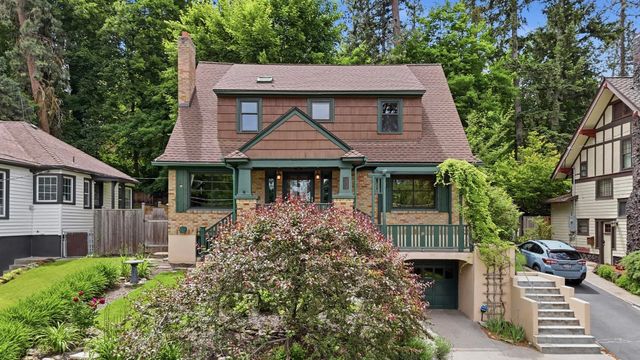1216 E 19th Ave, Spokane, WA 99203