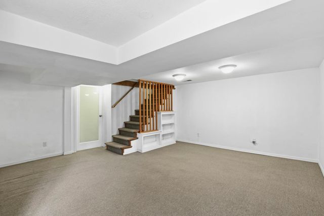 1216 E 19th Ave, Spokane, WA 99203