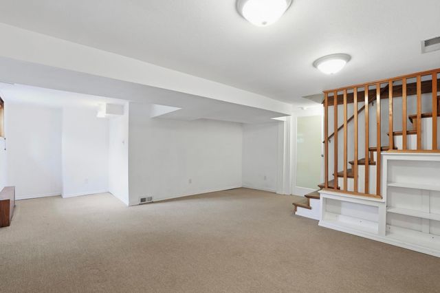 1216 E 19th Ave, Spokane, WA 99203