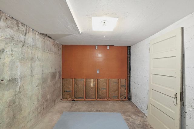 1216 E 19th Ave, Spokane, WA 99203