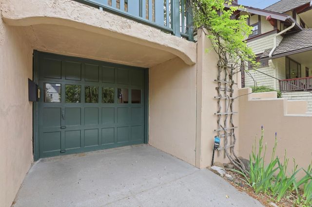 1216 E 19th Ave, Spokane, WA 99203