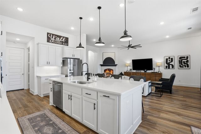 1716 Storey Lane, Waxahachie, TX 75165