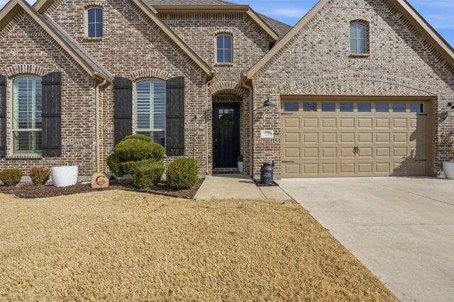 1716 Storey Lane, Waxahachie, TX 75165