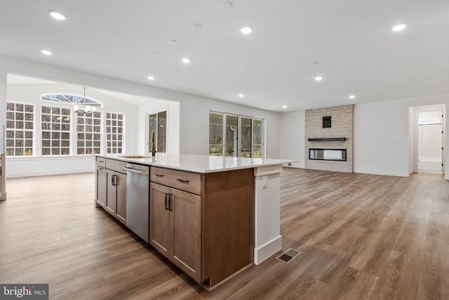 2013 SAINT JAMES RD, Accokeek, MD 20607