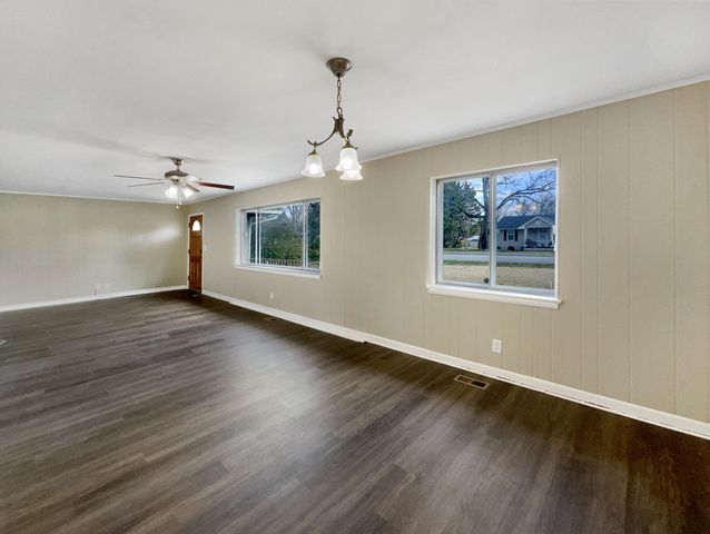 4 Shelby Street, Fort Oglethorpe, GA 30742