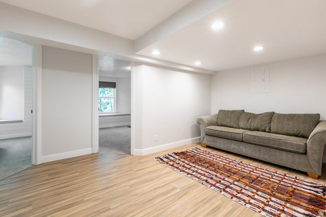 1690 SHOSHONE DR, Ogden, UT 84403