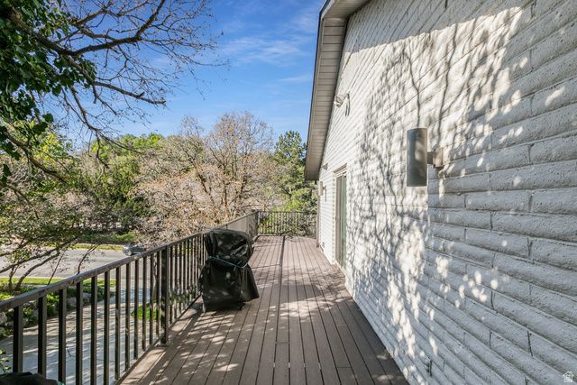1690 SHOSHONE DR, Ogden, UT 84403
