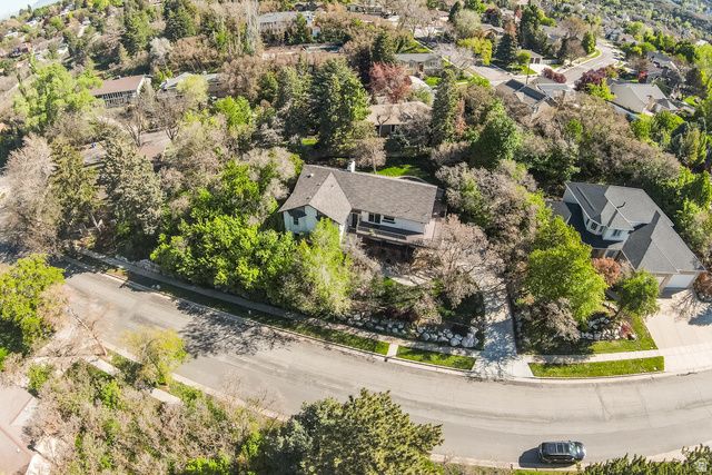 1690 SHOSHONE DR, Ogden, UT 84403