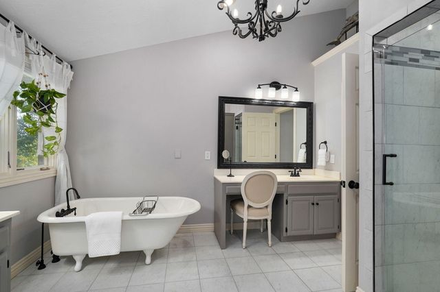 345 E Lafayette Street, Springfield, MO 65810