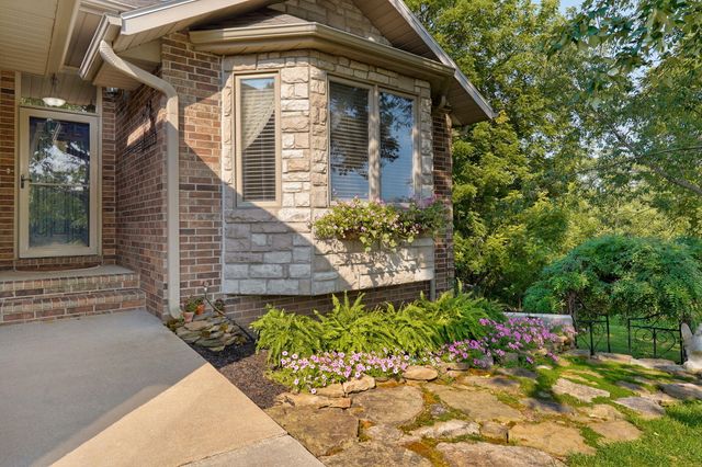345 E Lafayette Street, Springfield, MO 65810