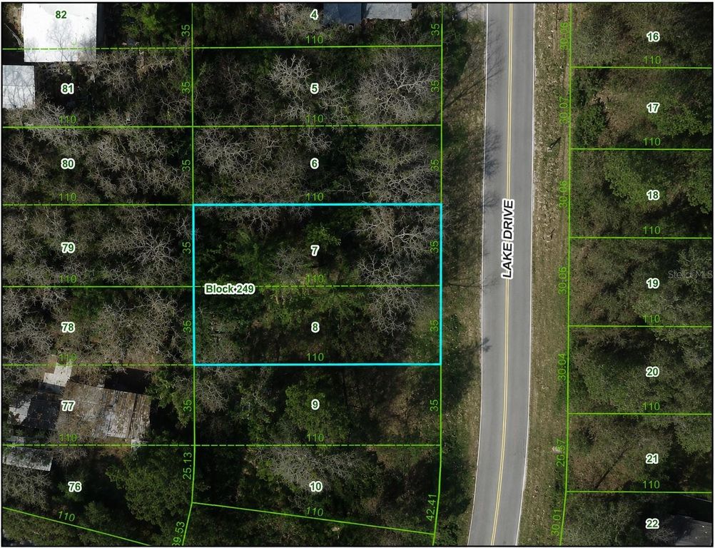 9425 LAKE DRIVE, New Port Richey, FL 34654