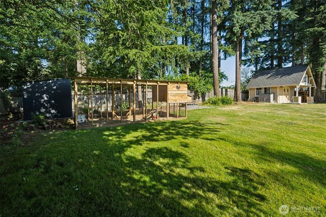 11104 222nd Avenue Ct E, Buckley, WA 98321