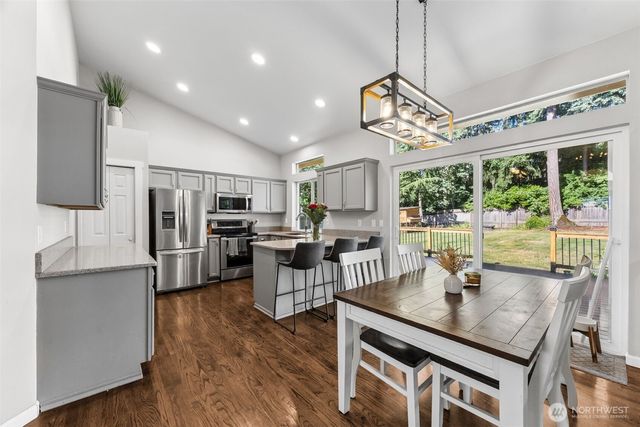 11104 222nd Avenue Ct E, Buckley, WA 98321