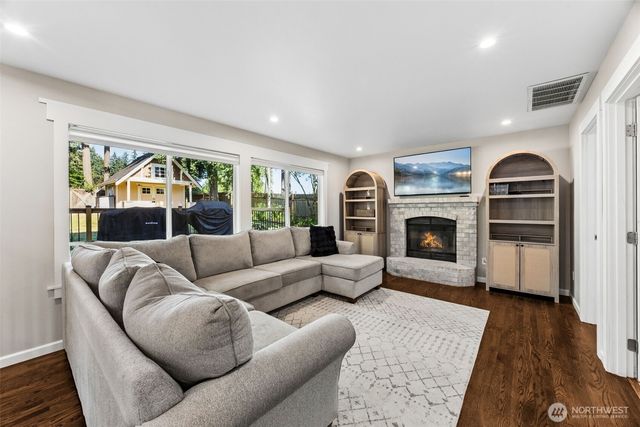 11104 222nd Avenue Ct E, Buckley, WA 98321