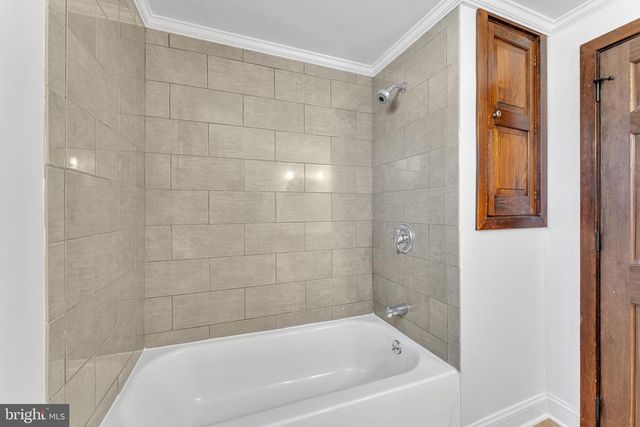 10 COLES AVE, Cherry Hill, NJ 08002