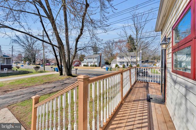 10 COLES AVE, Cherry Hill, NJ 08002