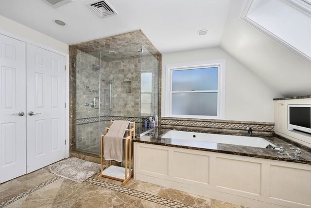 29 Appaloosa Way, Barnstable, MA 02648