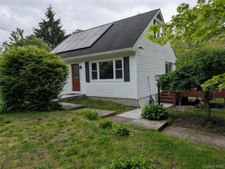 67 Pine Ridge Drive, Hopewell Junction, NY 12533