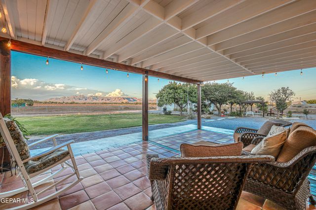 10 Calle de Tonantzin, La Mesa, NM 88044