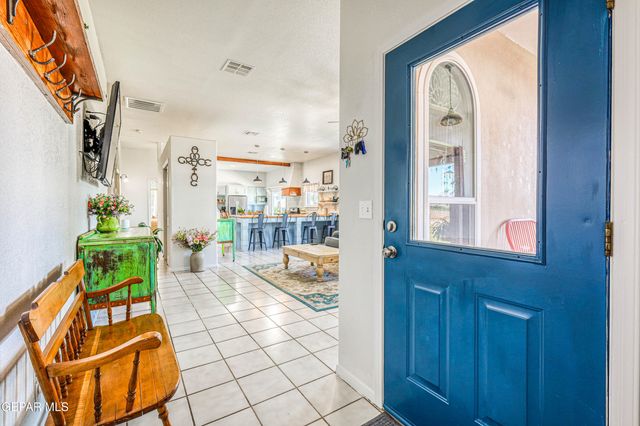 10 Calle de Tonantzin, La Mesa, NM 88044