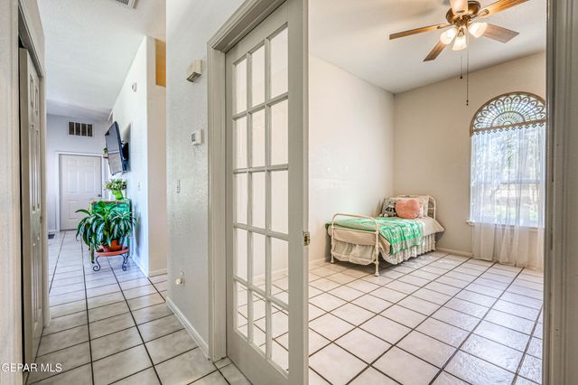 10 Calle de Tonantzin, La Mesa, NM 88044