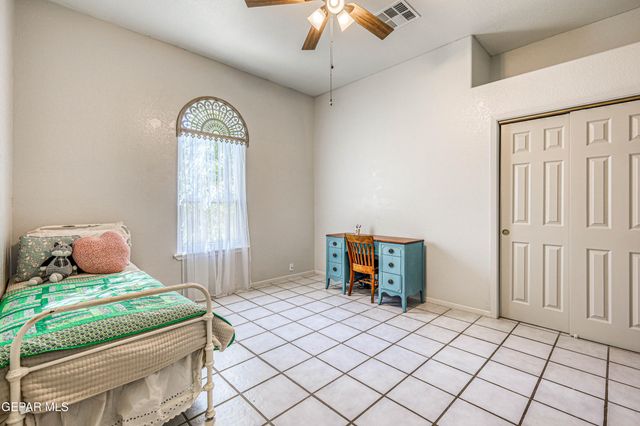 10 Calle de Tonantzin, La Mesa, NM 88044