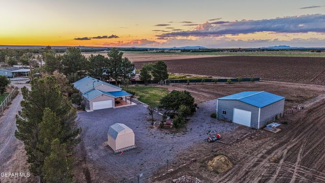 10 Calle de Tonantzin, La Mesa, NM 88044