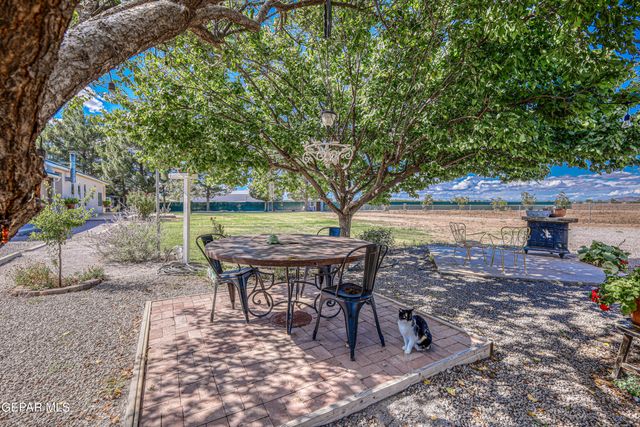 10 Calle de Tonantzin, La Mesa, NM 88044