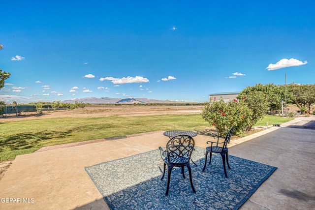 10 Calle de Tonantzin, La Mesa, NM 88044