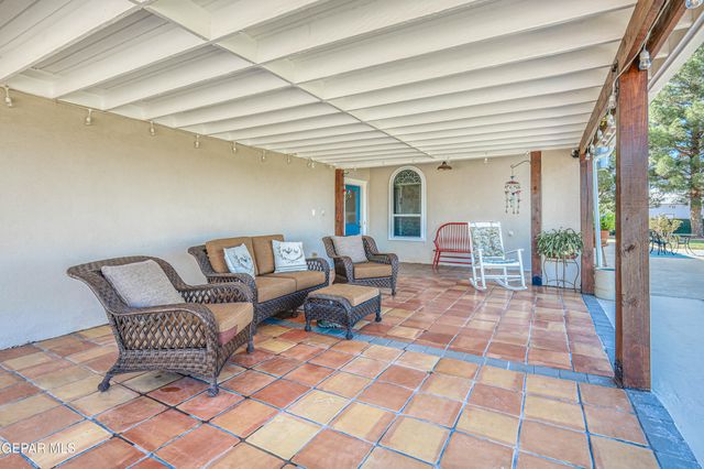 10 Calle de Tonantzin, La Mesa, NM 88044