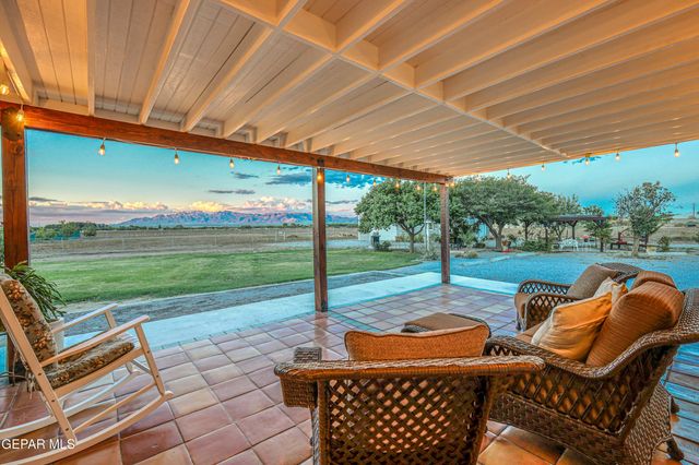 10 Calle de Tonantzin, La Mesa, NM 88044