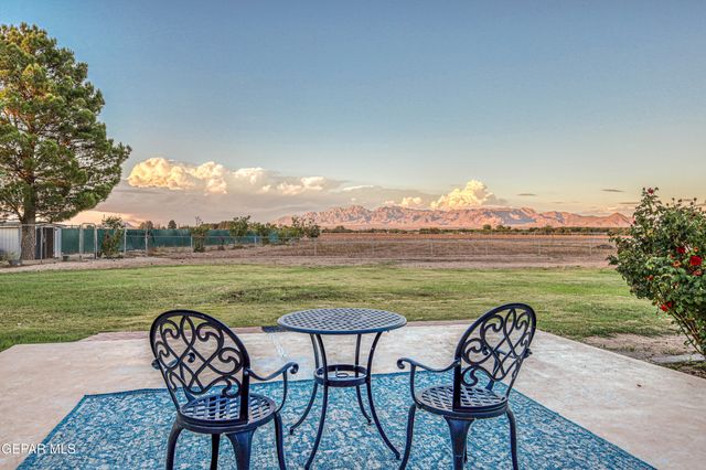 10 Calle de Tonantzin, La Mesa, NM 88044