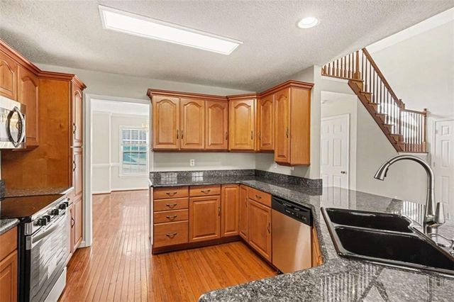 180 Butterfield Lane, Fayetteville, GA 30214