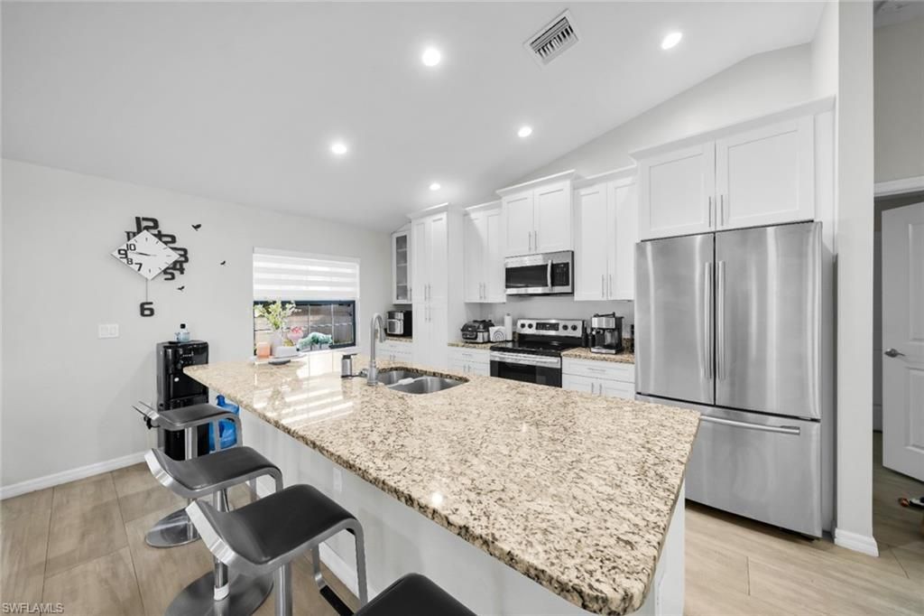 4014 6th ST W, LEHIGH ACRES, FL 33971 — photo 5