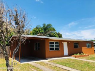 2957 Garden Terrace NE, Palm Bay, FL 32905