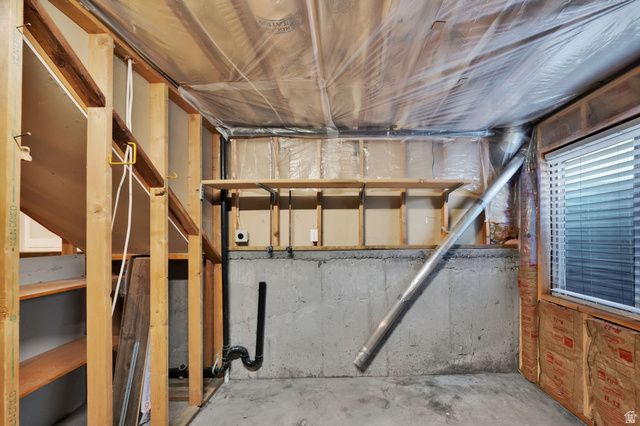 8314 S ETUDE DR, West Jordan, UT 84088