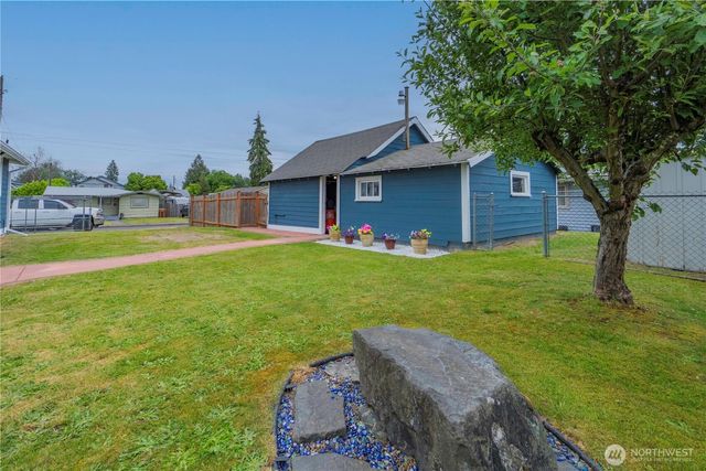 6504 S G Street, Tacoma, WA 98408