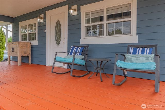 6504 S G Street, Tacoma, WA 98408