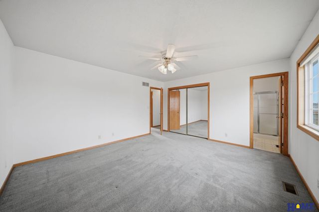 2838 Whitlock Road, Lincoln, NE 68516