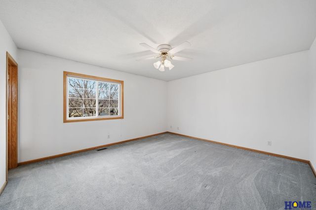 2838 Whitlock Road, Lincoln, NE 68516
