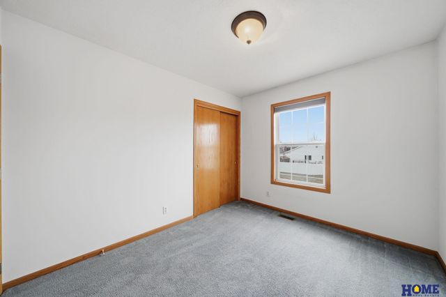 2838 Whitlock Road, Lincoln, NE 68516