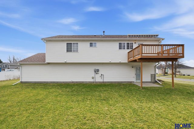2838 Whitlock Road, Lincoln, NE 68516