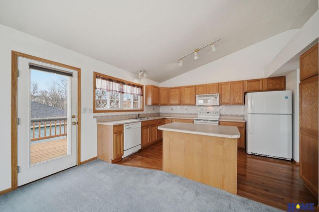 2838 Whitlock Road, Lincoln, NE 68516