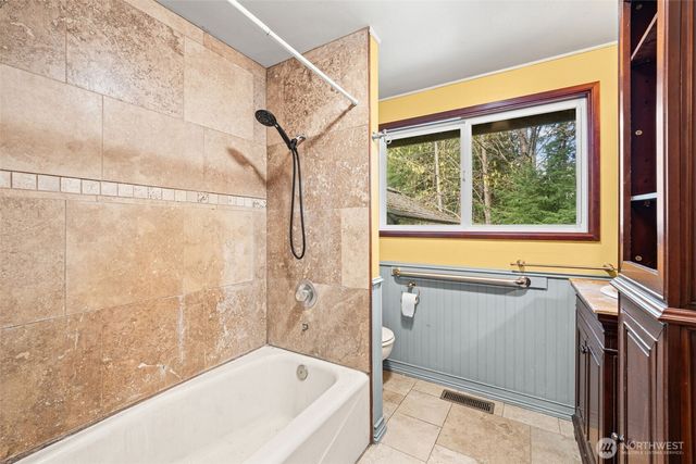 19840 NE Redmond Road, Redmond, WA 98053