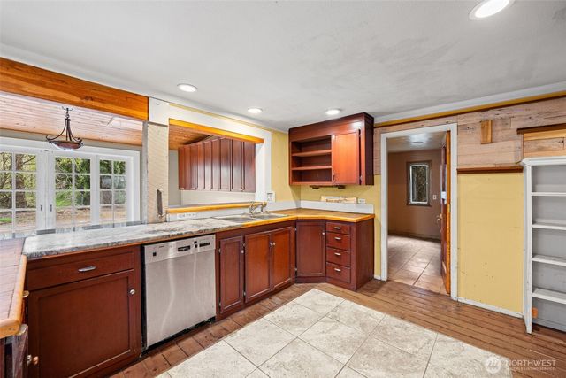 19840 NE Redmond Road, Redmond, WA 98053