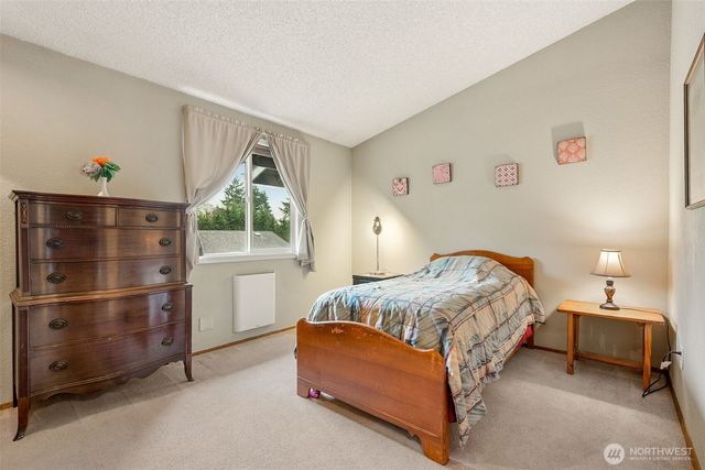 6504 109th Street E, Puyallup, WA 98373