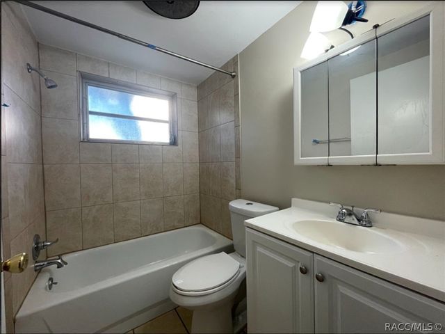 8 Rose Avenue, Beverly Hills, FL 34465